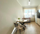 1-комн, 44кв м, этаж 5/7 улица Кати Соловьяновой, 155