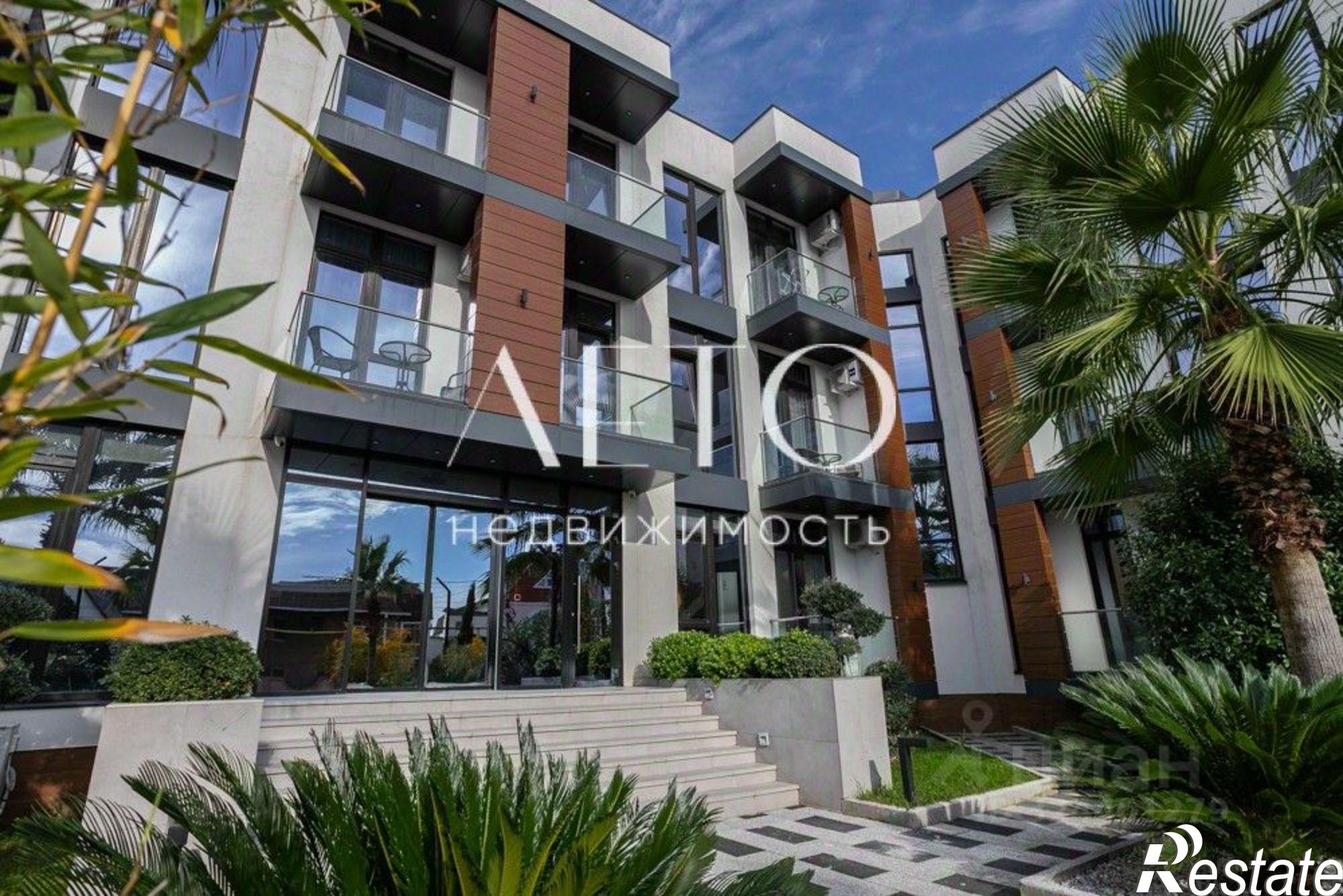 Купить квартиру за 9 800 000 рублей на ул Лилий, 13