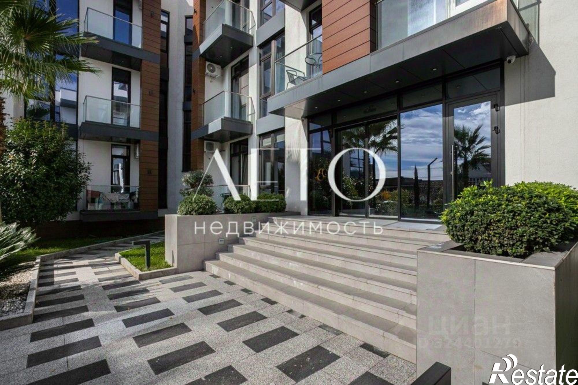 Купить квартиру за 9 800 000 рублей на ул Лилий, 13