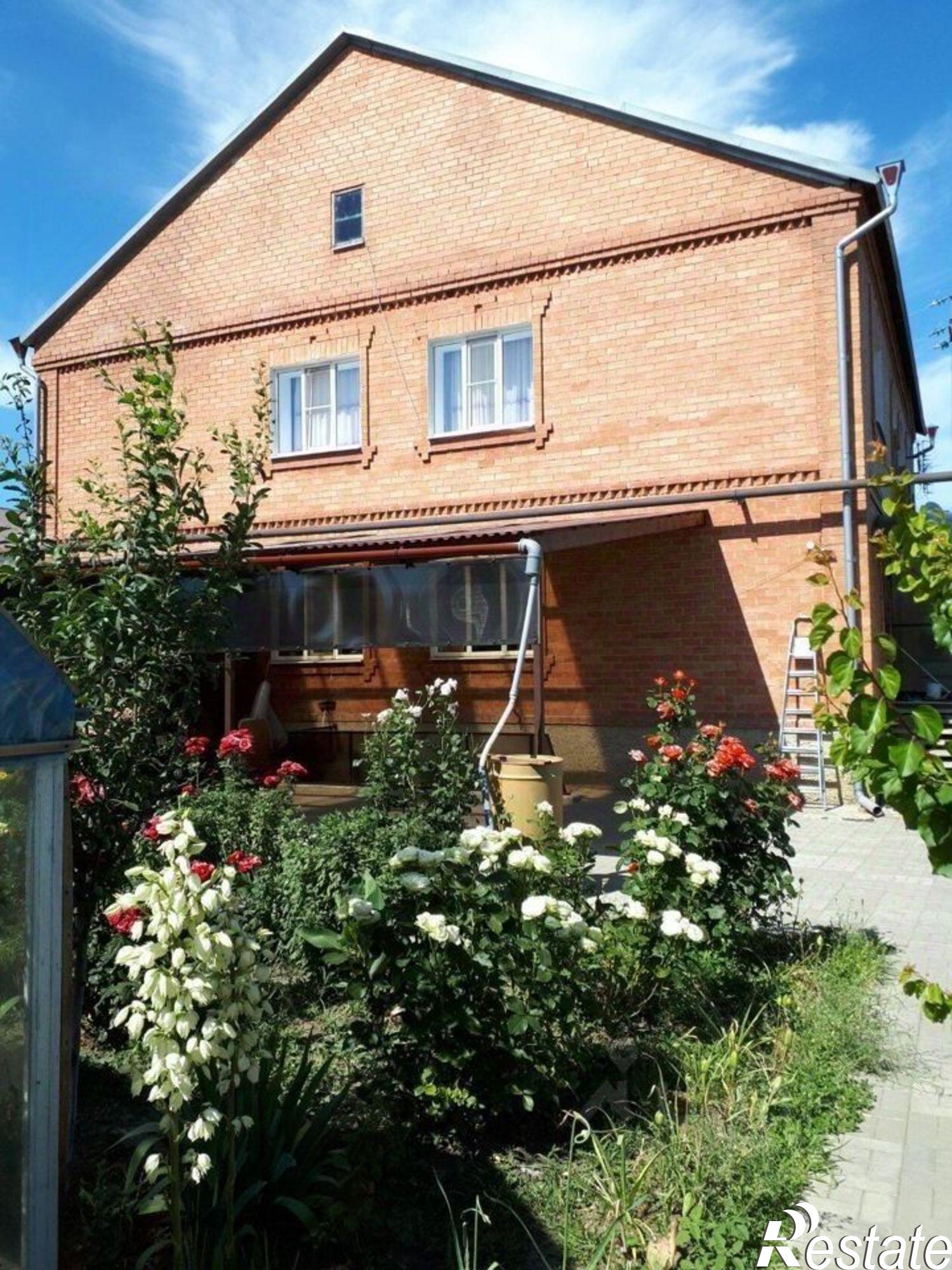 Купить дачу, дом, коттедж за 12 000 000 рублей на Путейская улица, 15