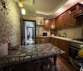 3-комн, 70кв м, этаж 2/5 улица Чернышевского, 26/1