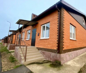 1-комн, 40кв м, этаж 1/1 ул Коминтерна, 15/2 4