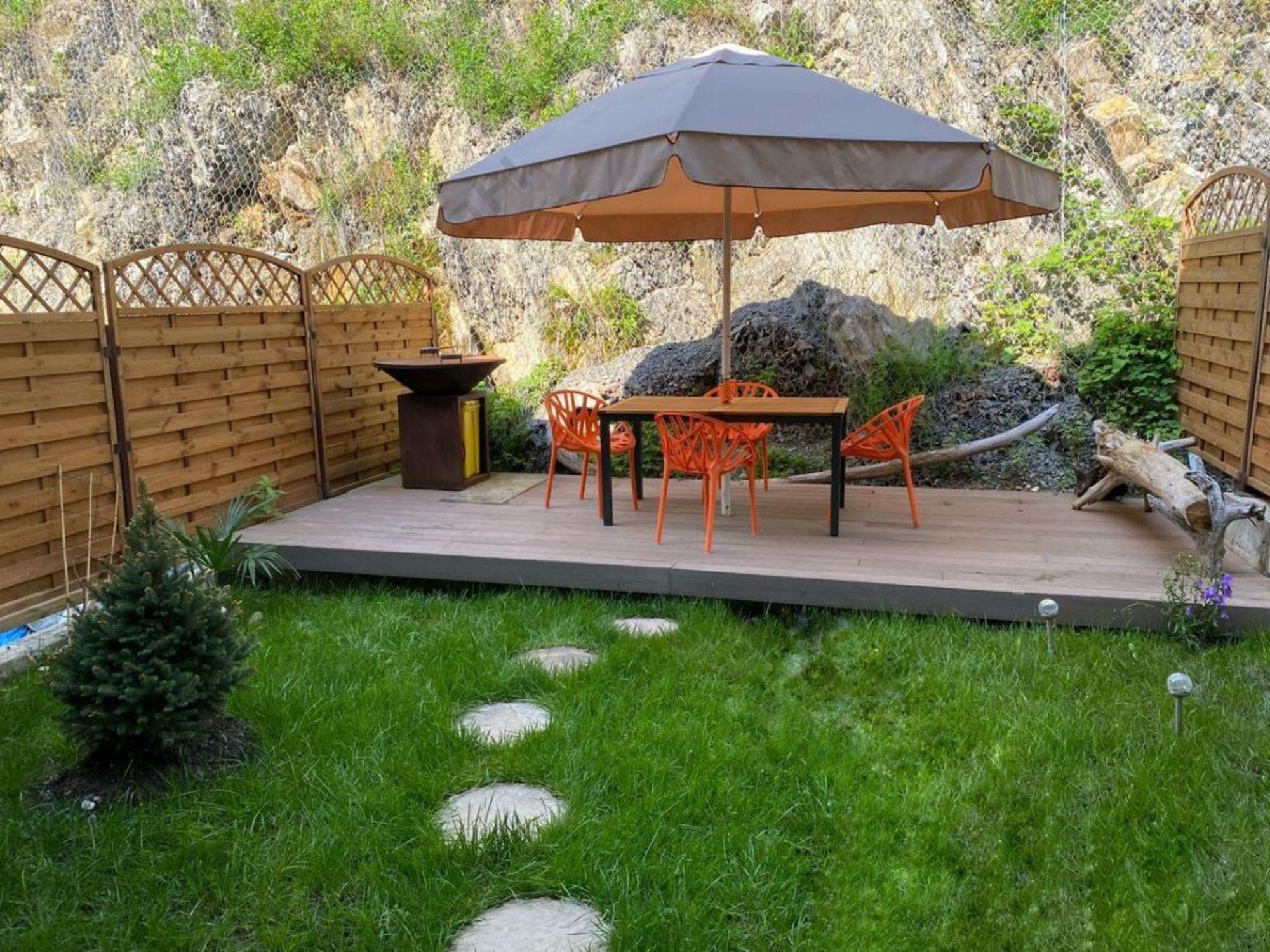 Купить квартиру за 40 000 000 рублей на -, 1