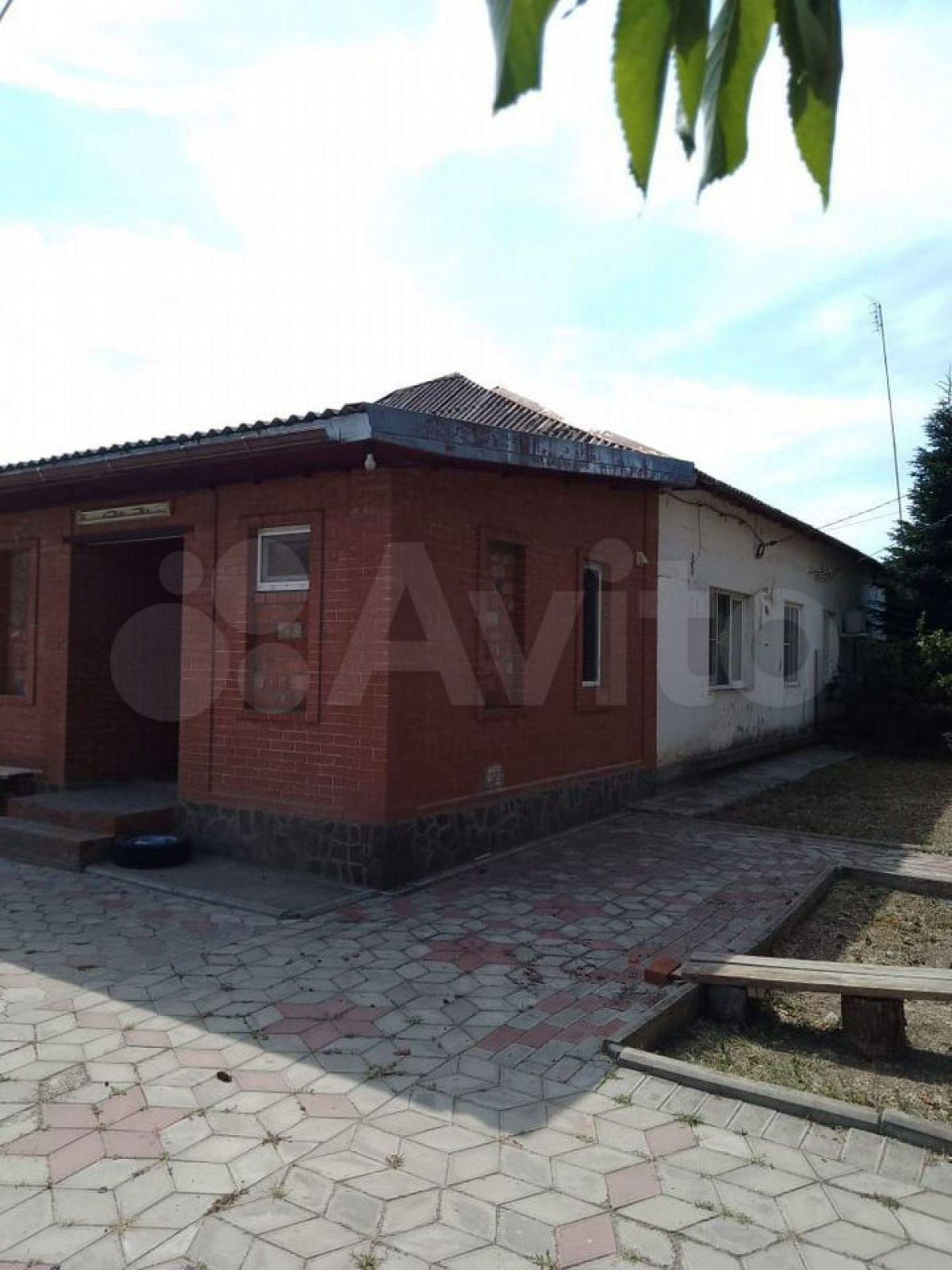 Купить дачу, дом, коттедж за 7 000 000 рублей на Земляничная ул, 3