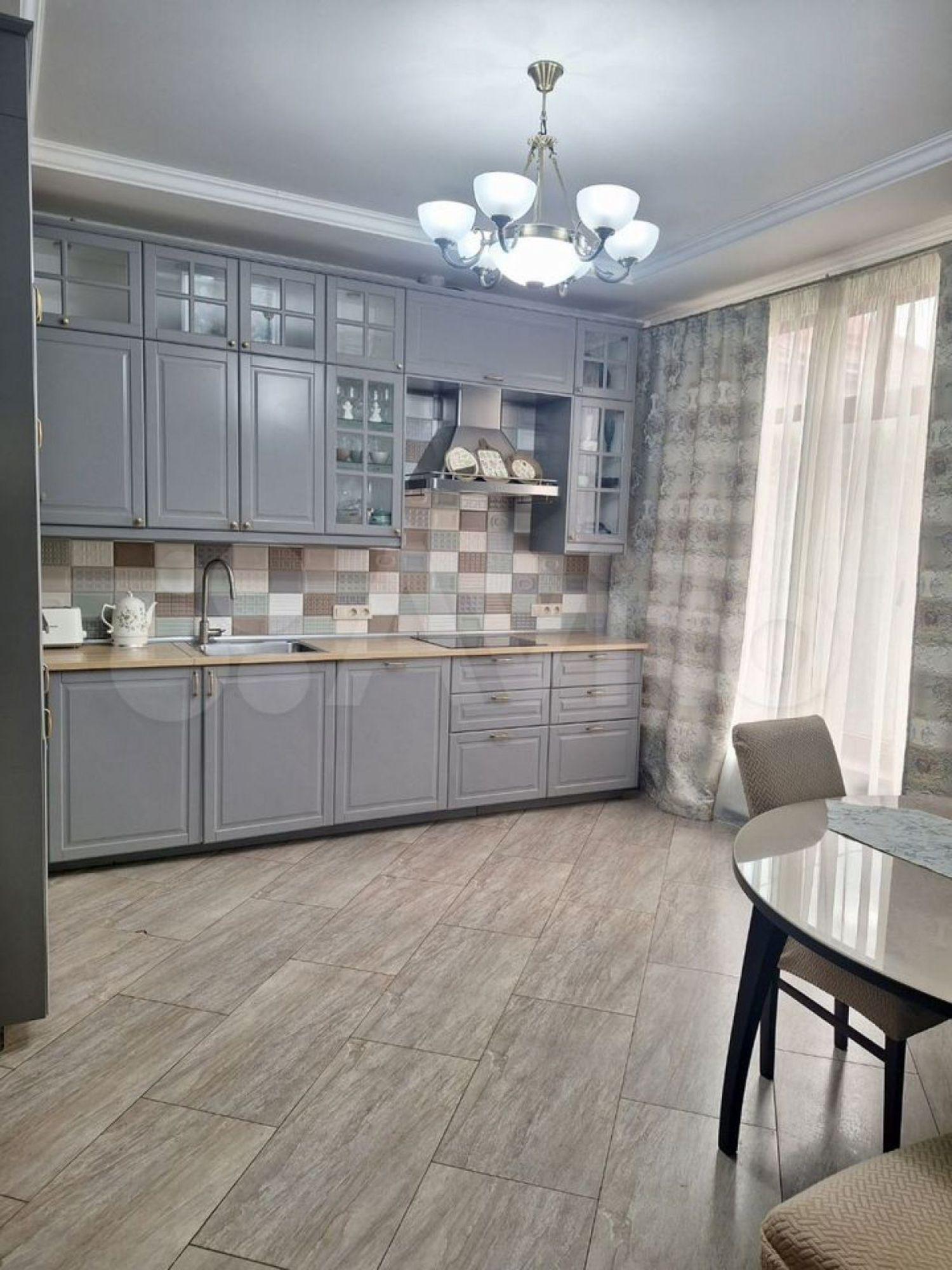 Купить дачу, дом, коттедж за 40 000 000 рублей на Каспийская ул, 16