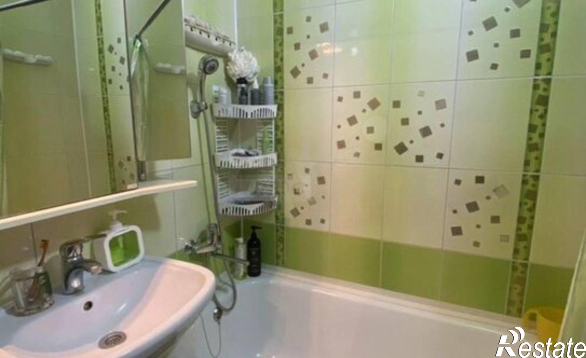 Купить квартиру за 4 300 000 рублей на Мельничная улица, 50