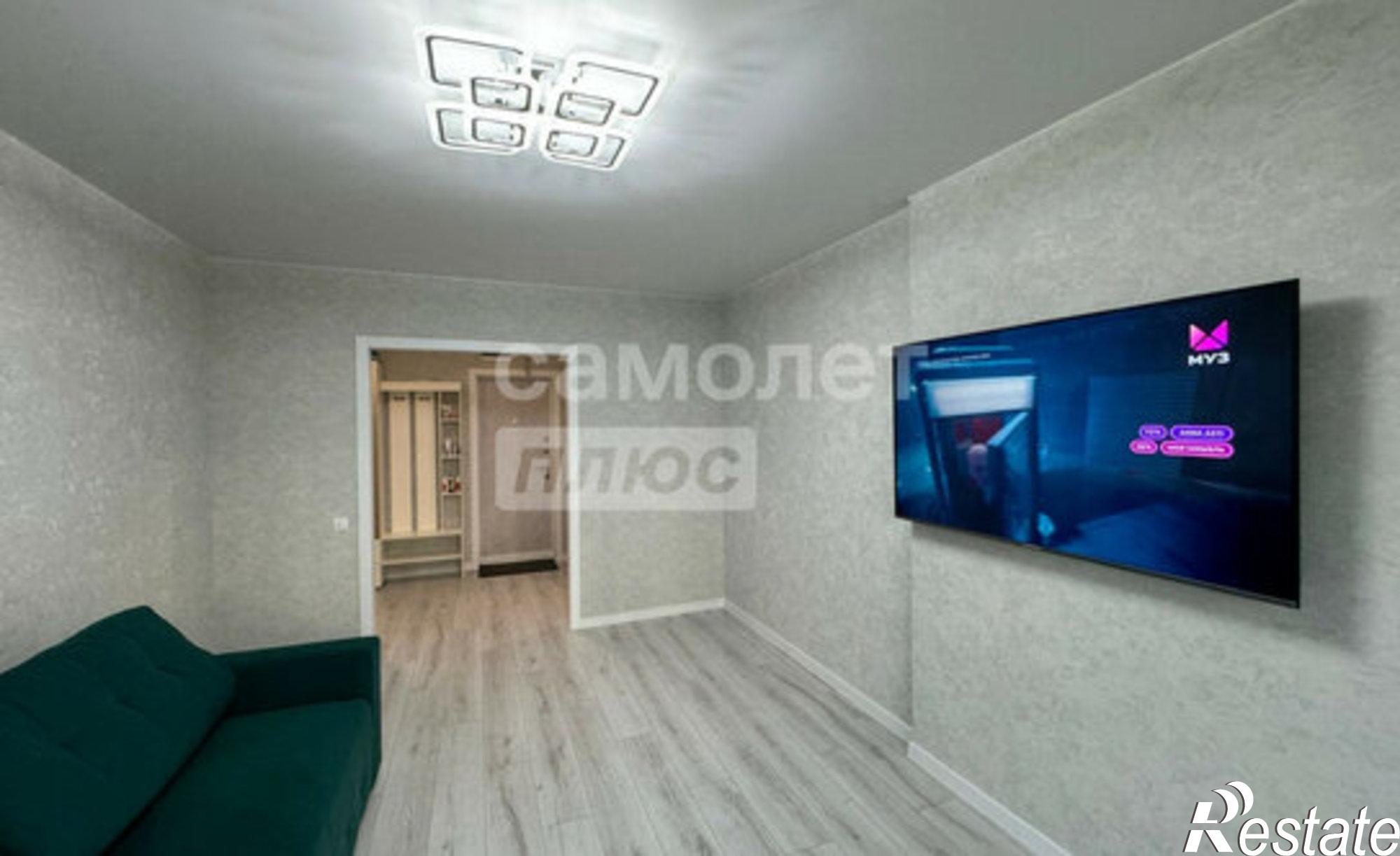 Купить квартиру за 11 990 000 рублей на улица Крылова, 11А