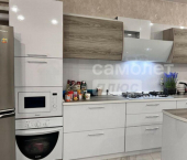 2-комн, 72кв м, этаж 1/3 Армавирская улица, 140