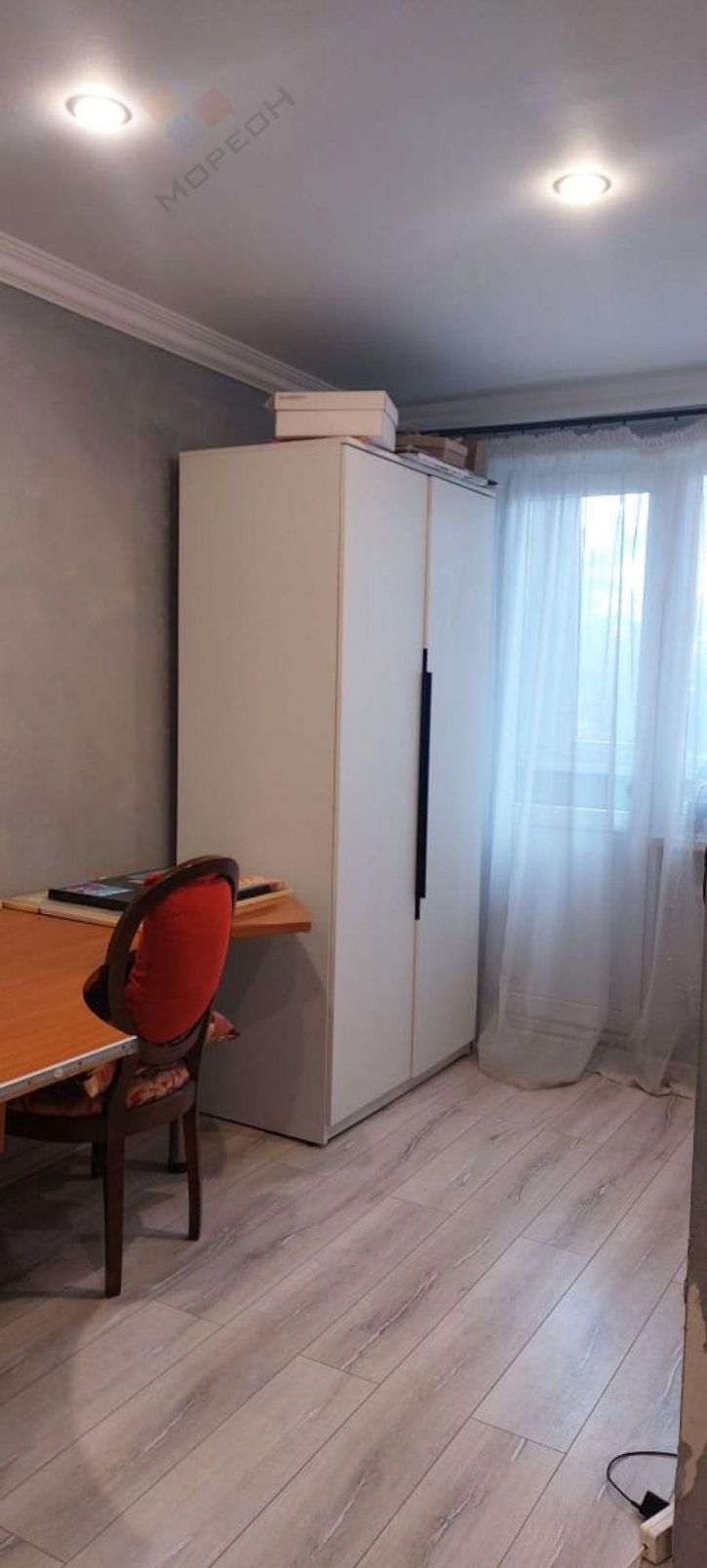 3-комн квартира улица Васильченко, 16