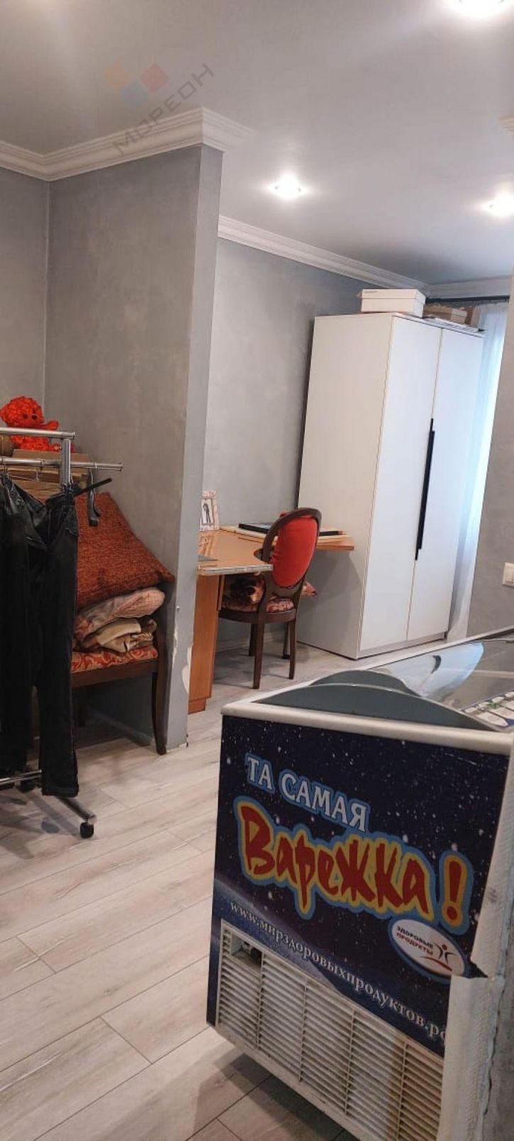 3-комн квартира улица Васильченко, 16