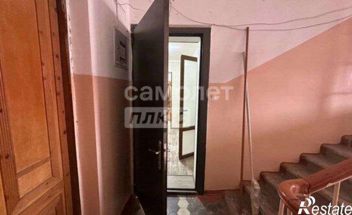 2-комн квартира Красная улица, 50,  д. 50