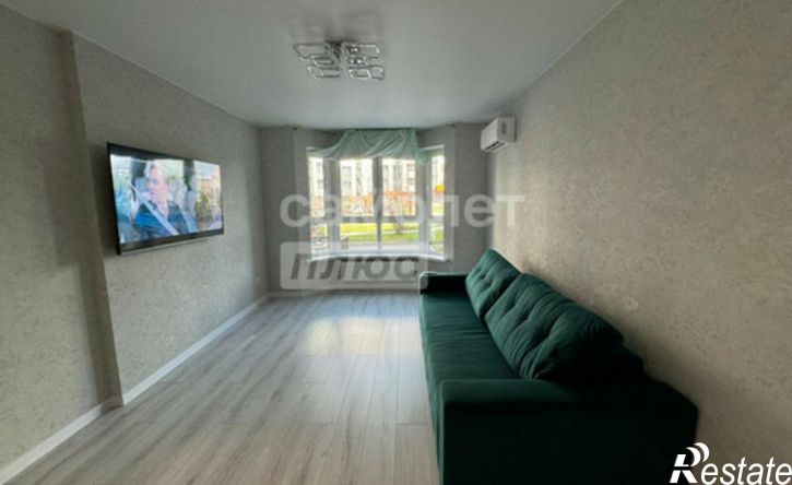 2-комн квартира улица Крылова, 11А,  д. 11А