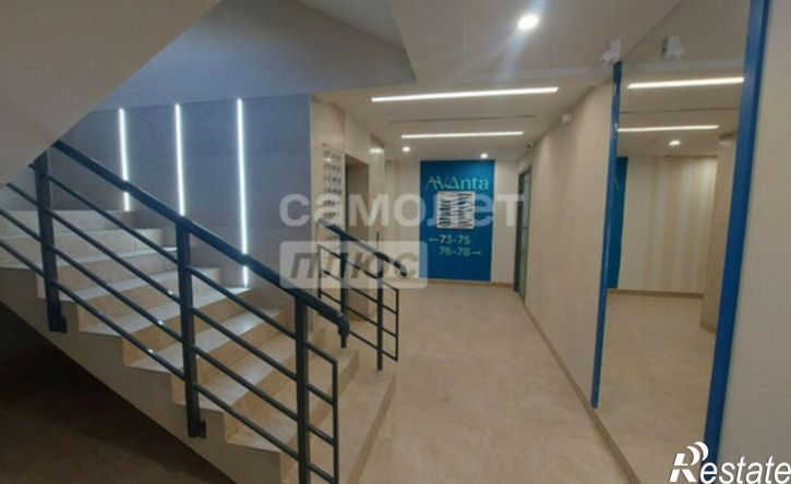 2-комн квартира улица Крылова, 11А,  д. 11А