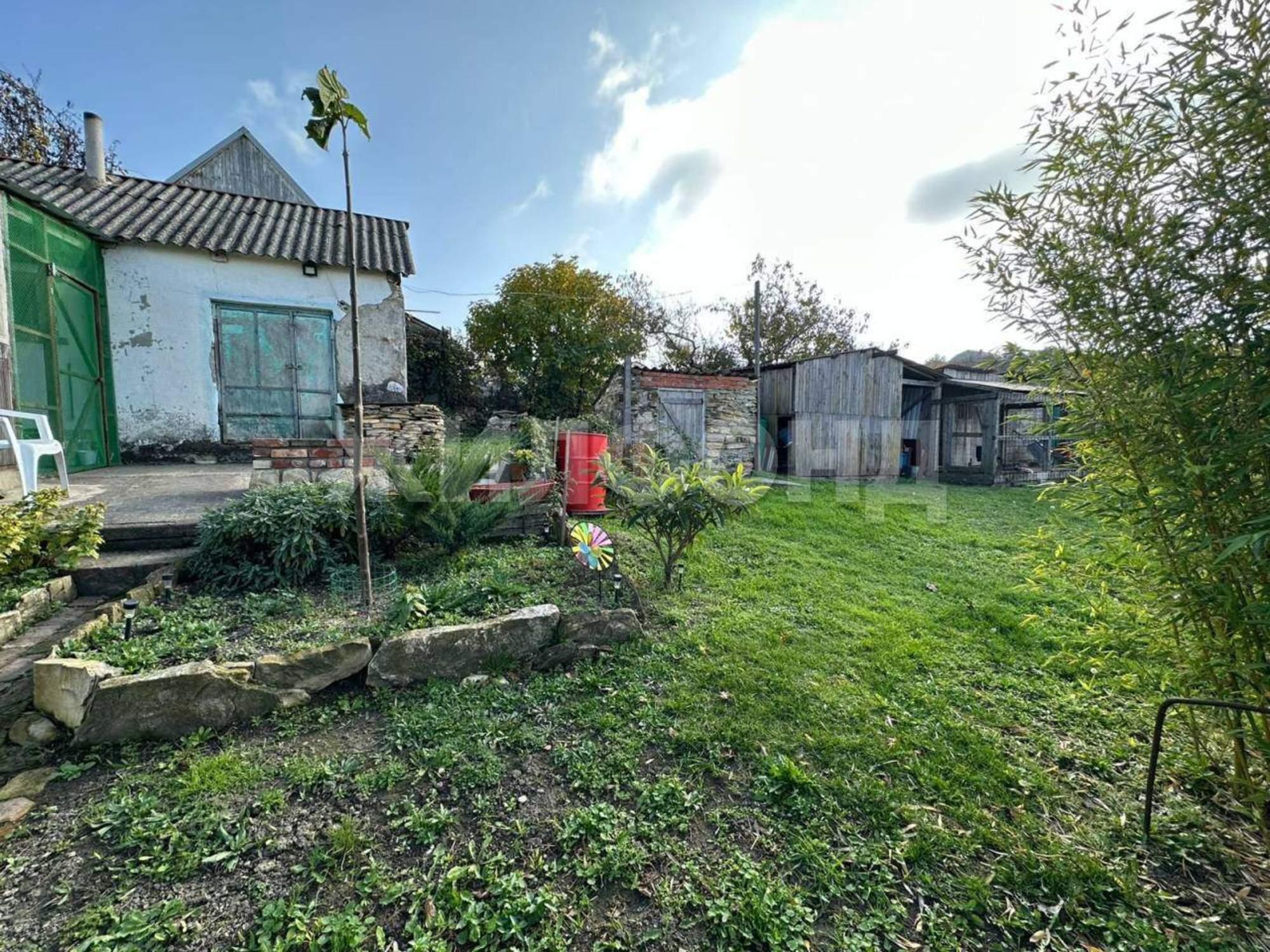 Купить землю, земельный участок за 12 900 000 рублей на Садовая улица