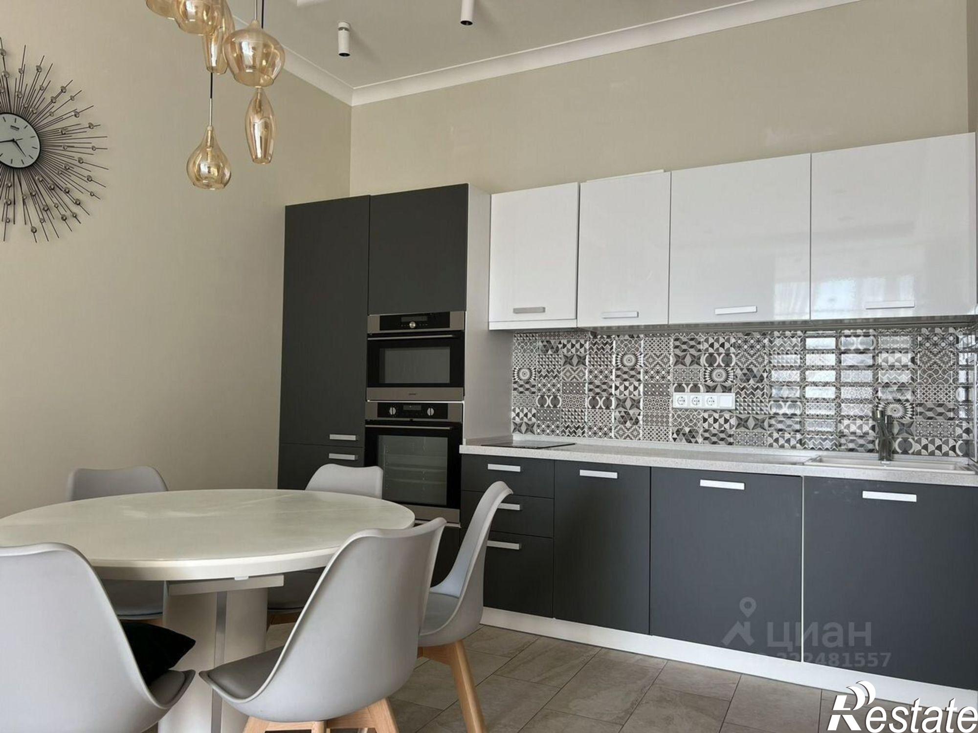 Купить квартиру за 45 000 000 рублей на б-р Надежд, 4/2