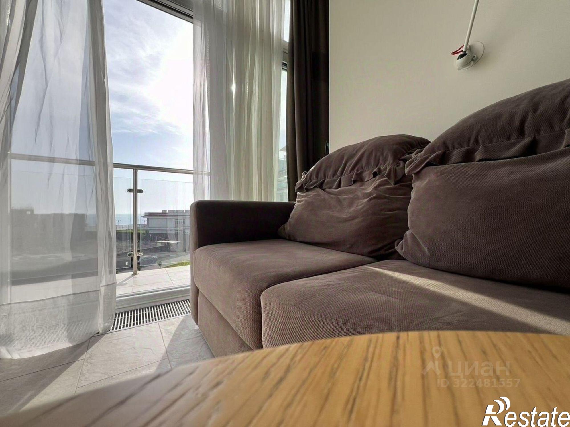 Купить квартиру за 45 000 000 рублей на б-р Надежд, 4/2