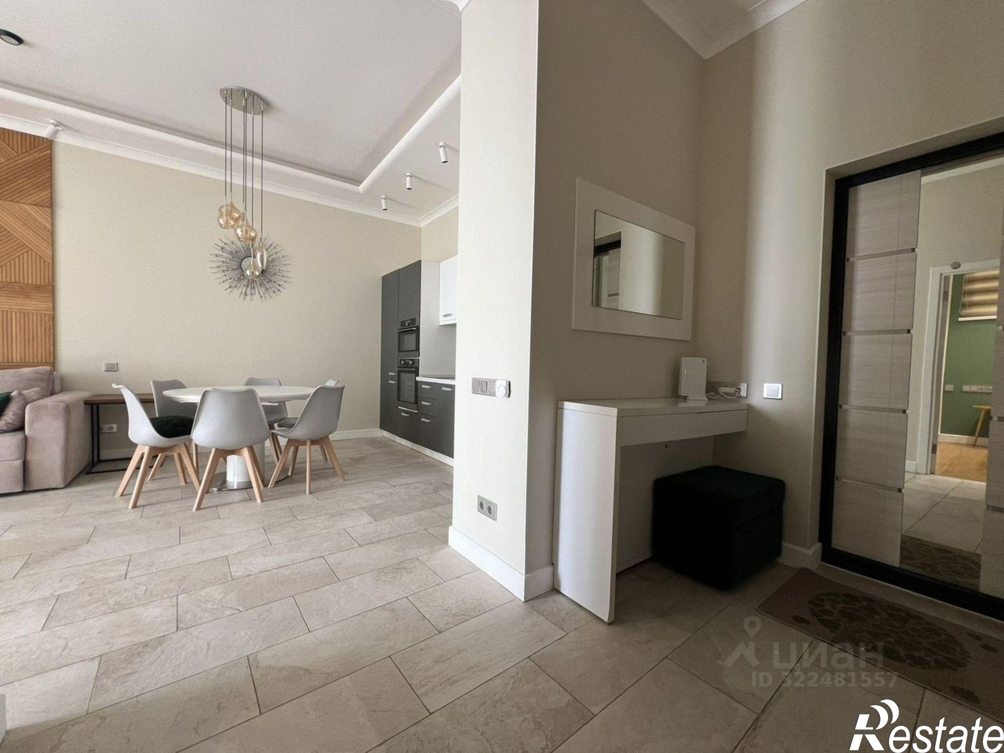 Купить квартиру за 45 000 000 рублей на б-р Надежд, 4/2