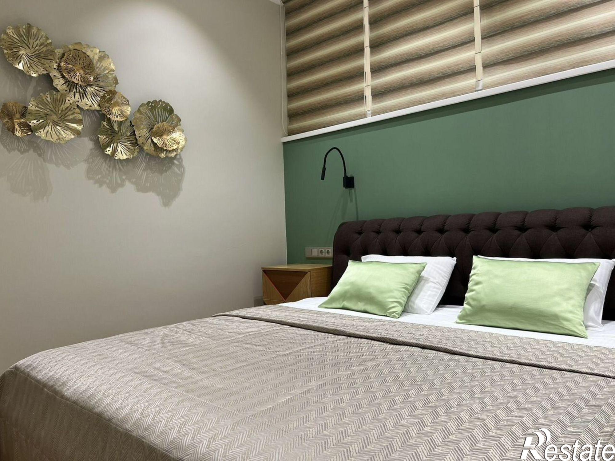 Купить квартиру за 45 000 000 рублей на б-р Надежд, 4/2