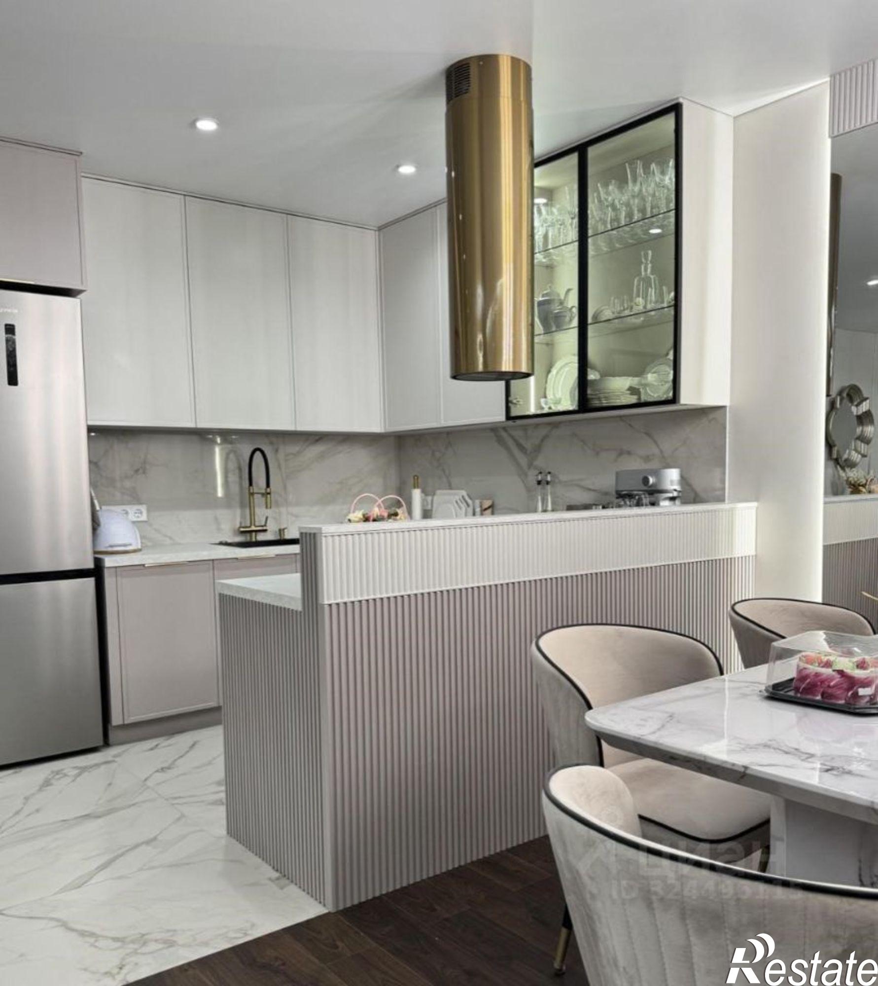 Купить квартиру за 18 900 000 рублей на ул Фигурная, 51