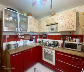 3-комн, 58кв м, этаж 5/5 Октябрьская улица, 100