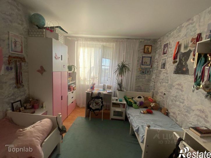 3-комн квартира Октябрьская улица, 100,  д. 100