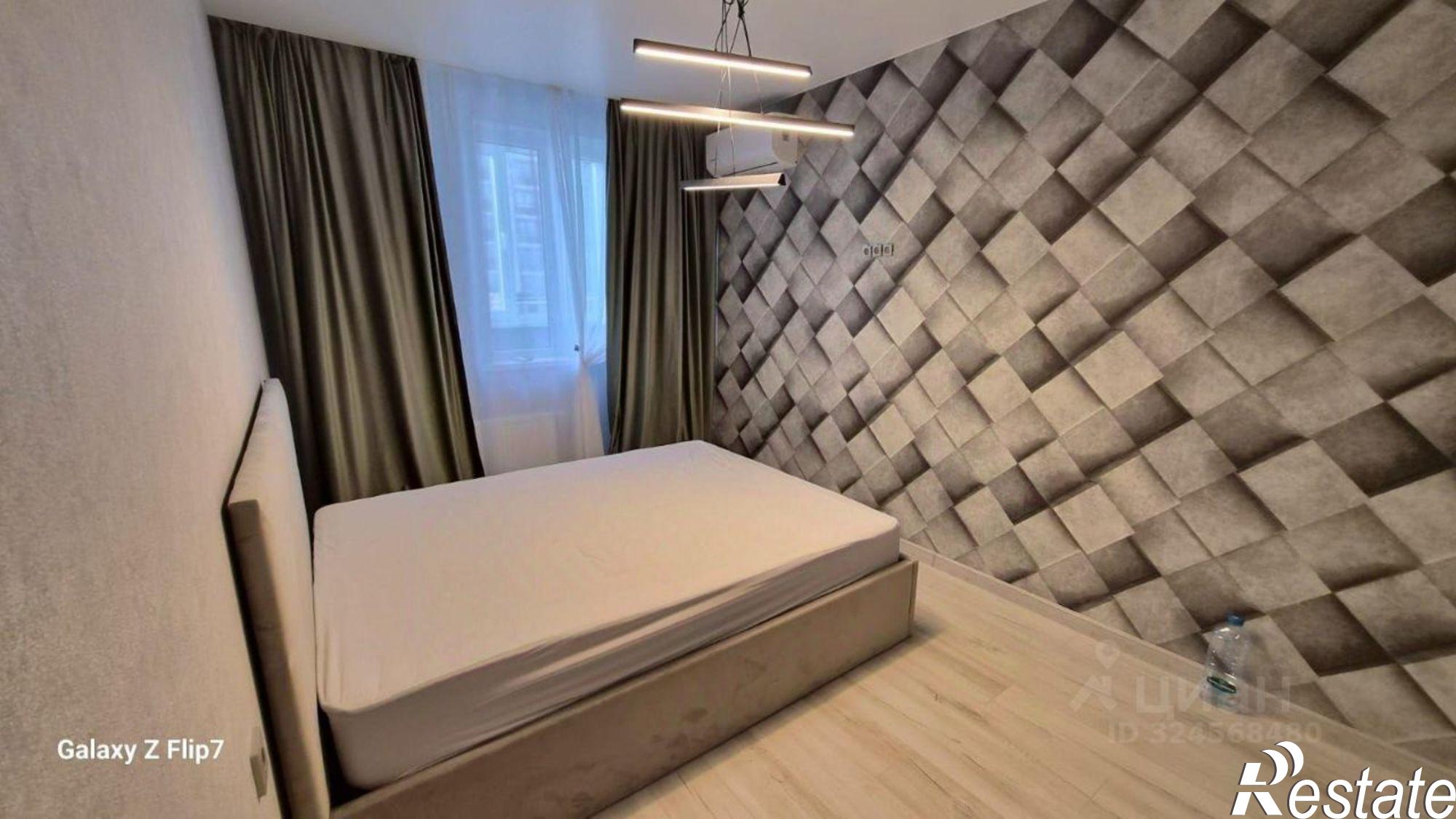 Сдать квартиру за 43 450 рублей на улица им. Константина Гондаря, 99