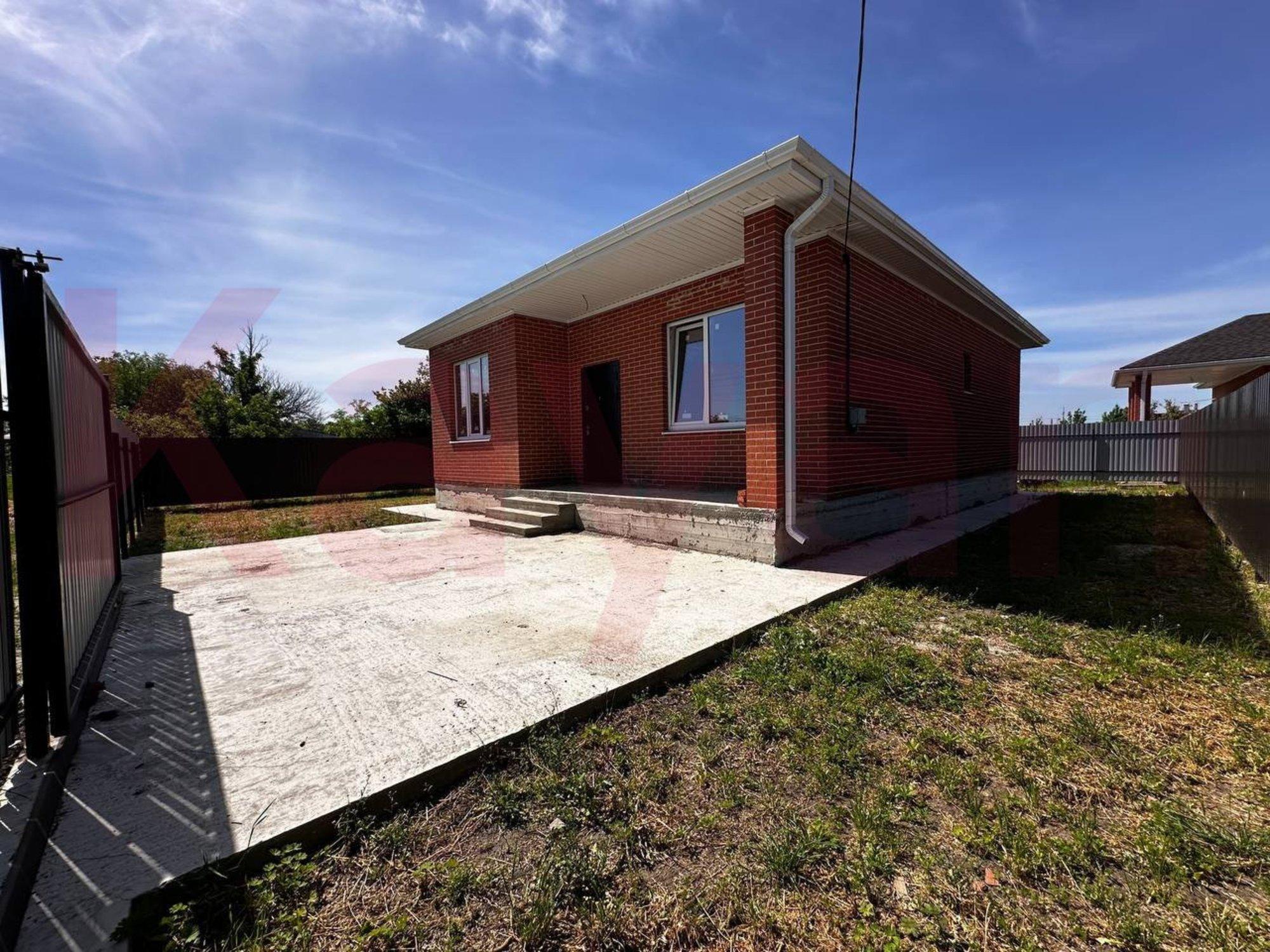 Купить дачу, дом, коттедж за 6 900 000 рублей на Продольная ул.