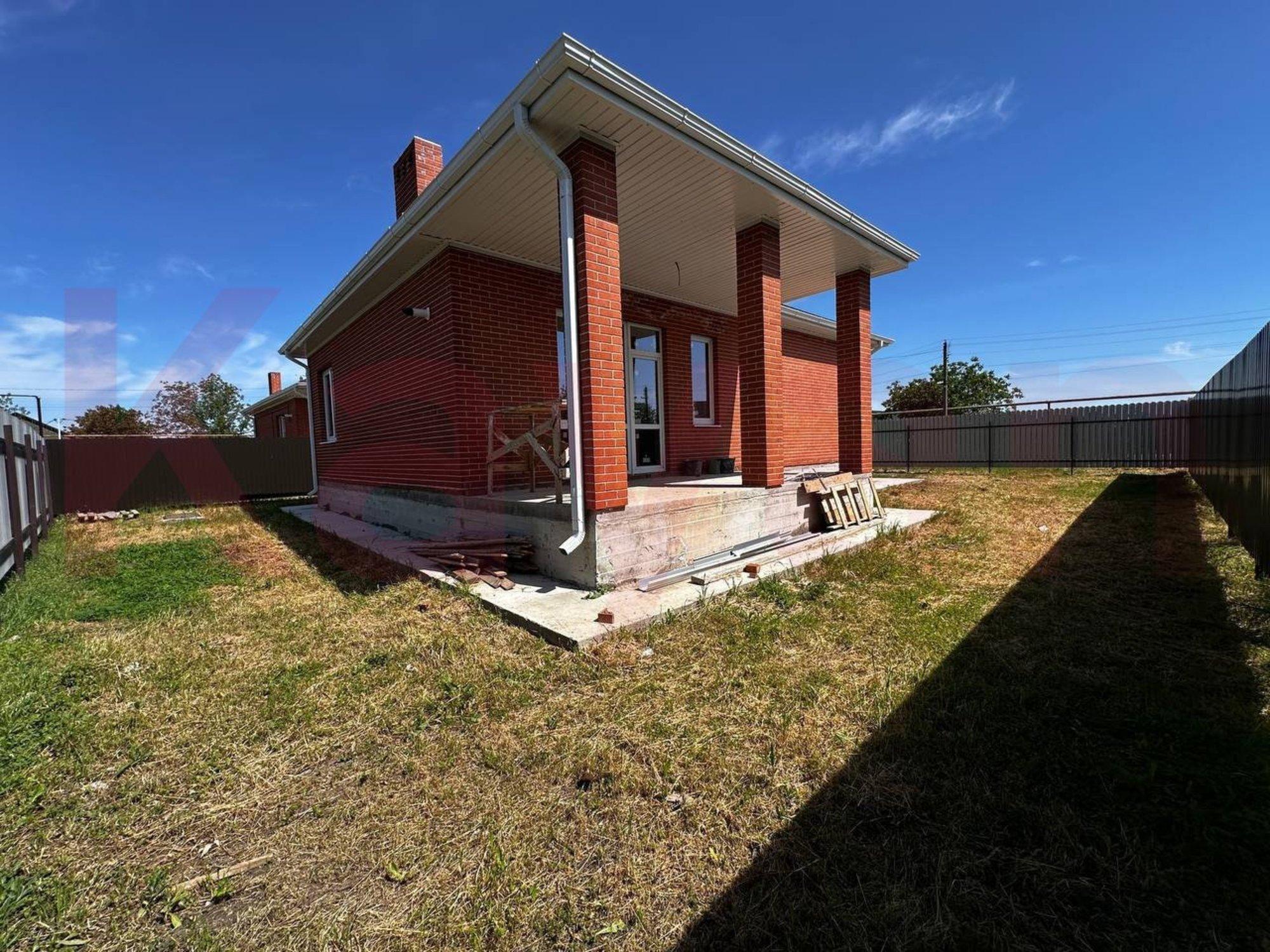 Купить дачу, дом, коттедж за 6 900 000 рублей на Продольная ул.