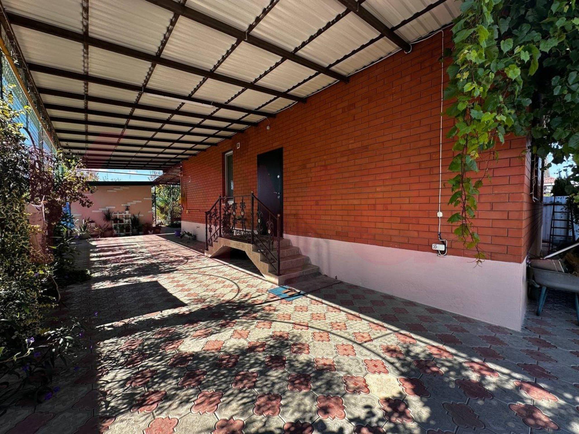 Купить дачу, дом, коттедж за 10 000 000 рублей на Северный2 ул.