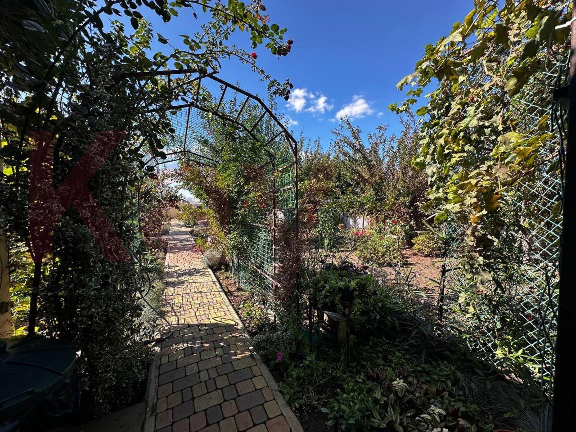 Купить дачу, дом, коттедж за 10 000 000 рублей на Северный2 ул.