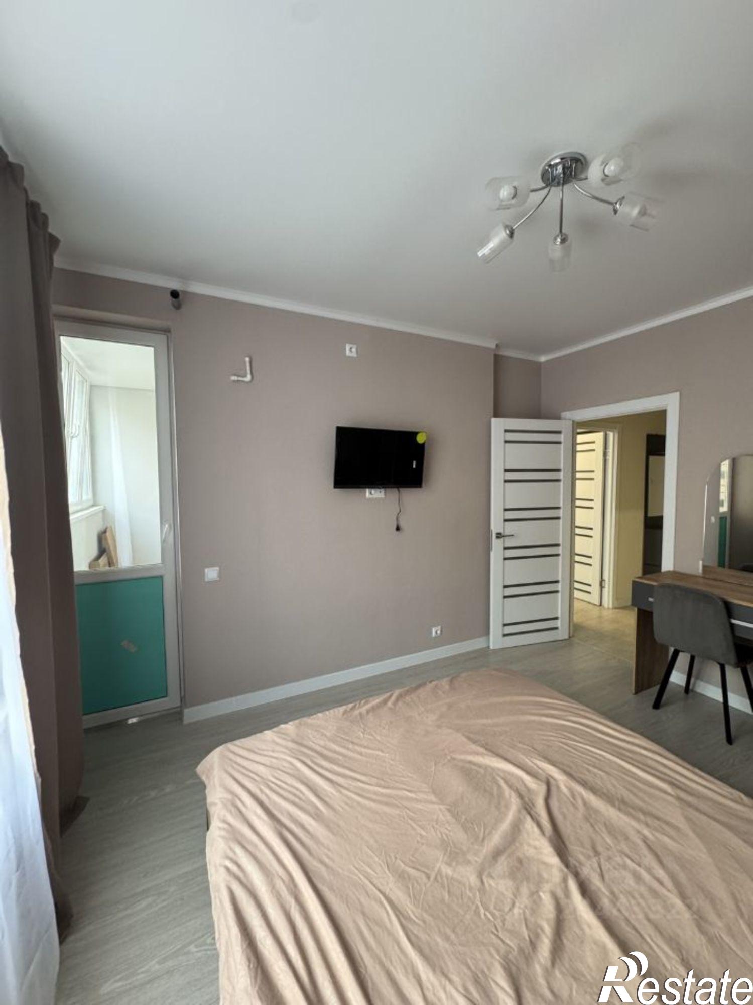 Сдать квартиру за 30 000 рублей на Краснодар, улица Константина Гондаря, 98