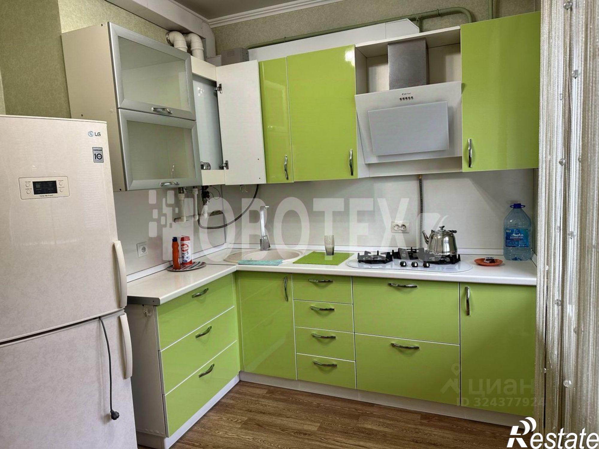 Сдать квартиру за 27 000 рублей на улица Ткачёва, 8