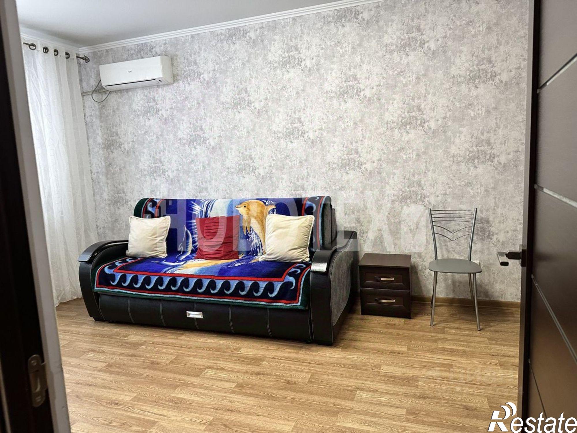 Сдать квартиру за 27 000 рублей на улица Ткачёва, 8