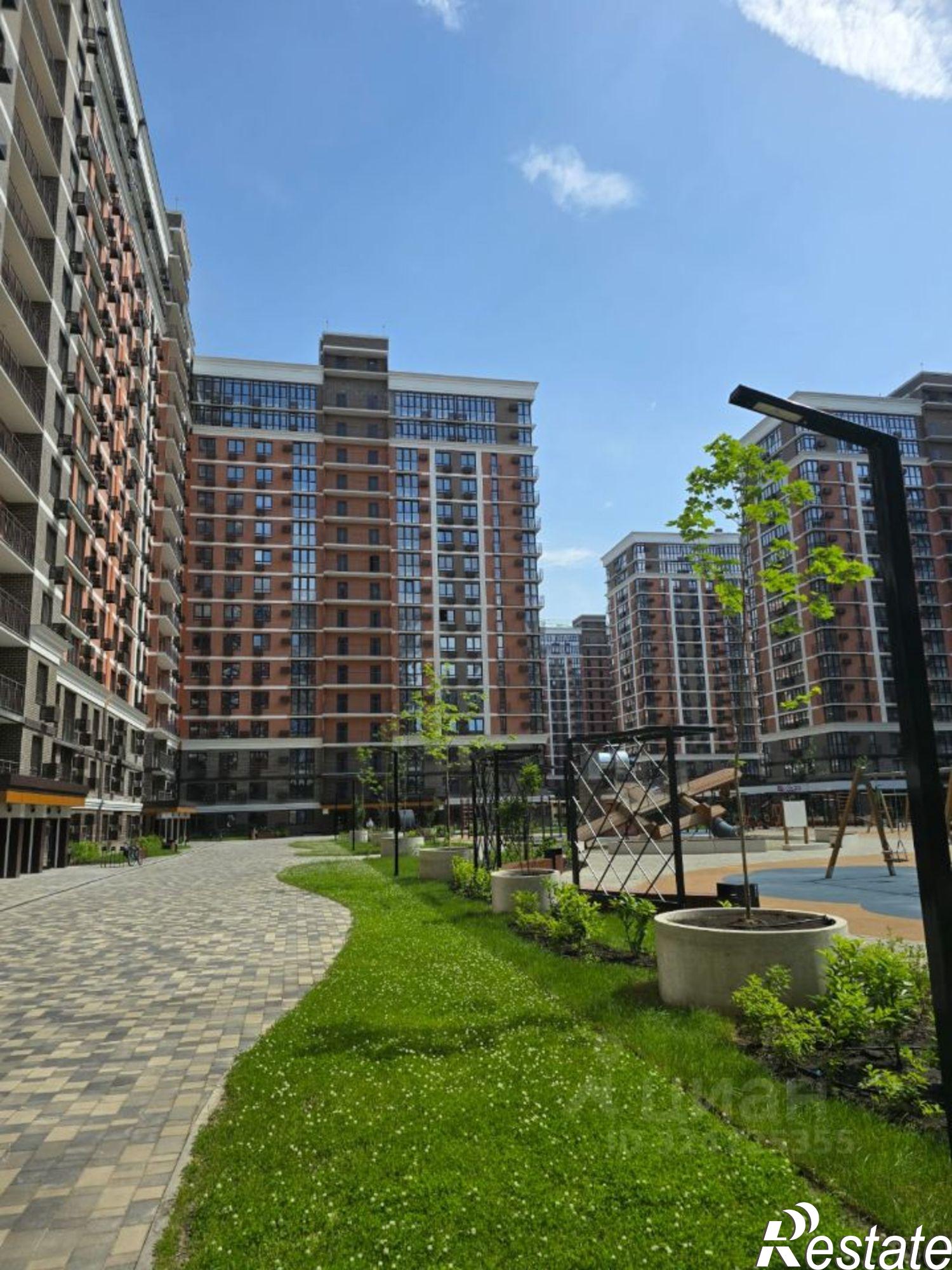 Сдать квартиру за 55 000 рублей на Краснодар, улица Ивана Беличенко, 92к4