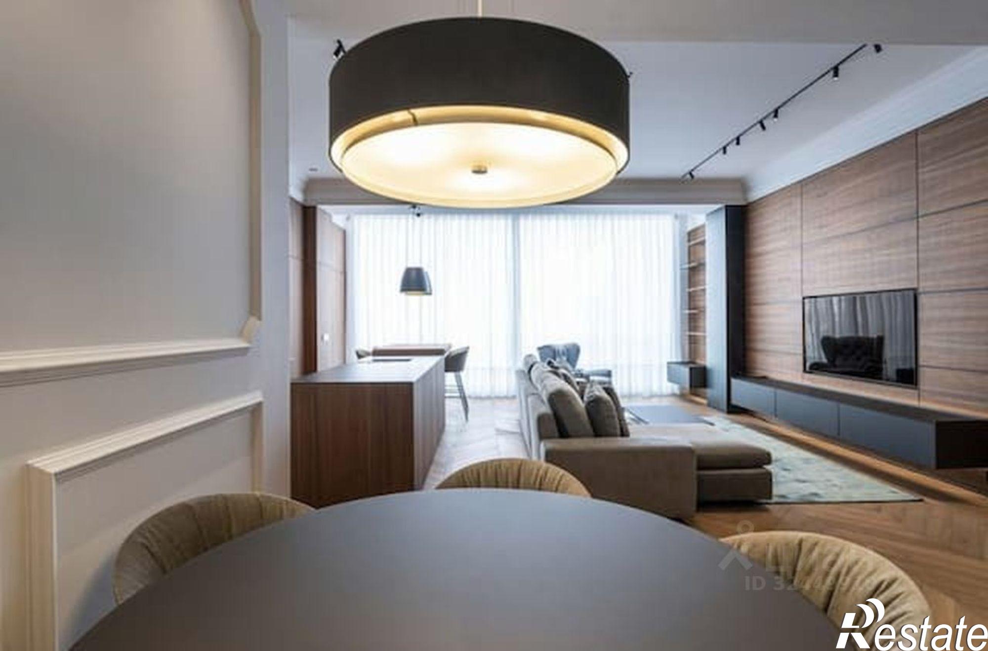 Купить квартиру за 23 100 000 рублей на ул Парусная, 7