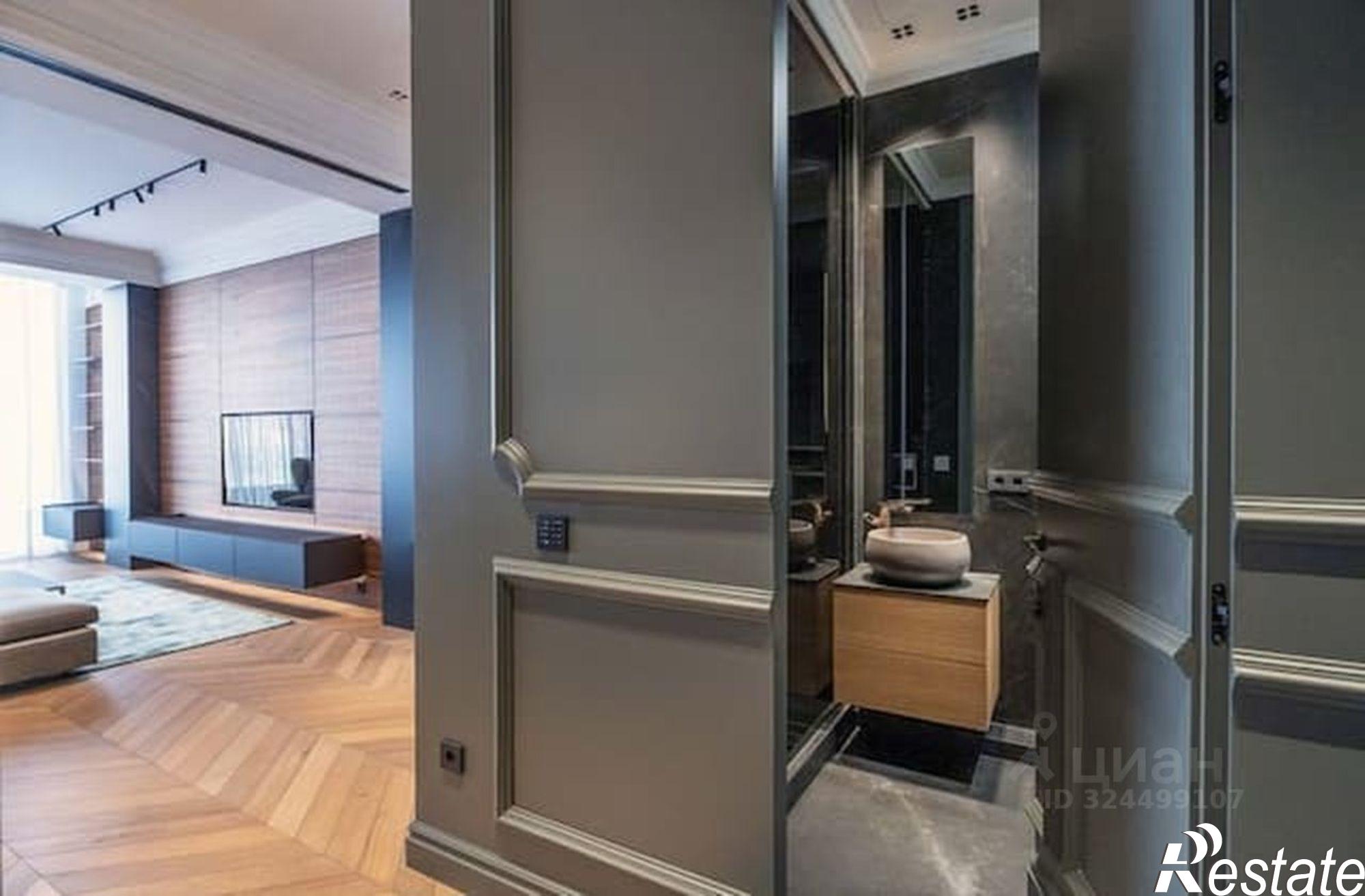 Купить квартиру за 23 100 000 рублей на ул Парусная, 7