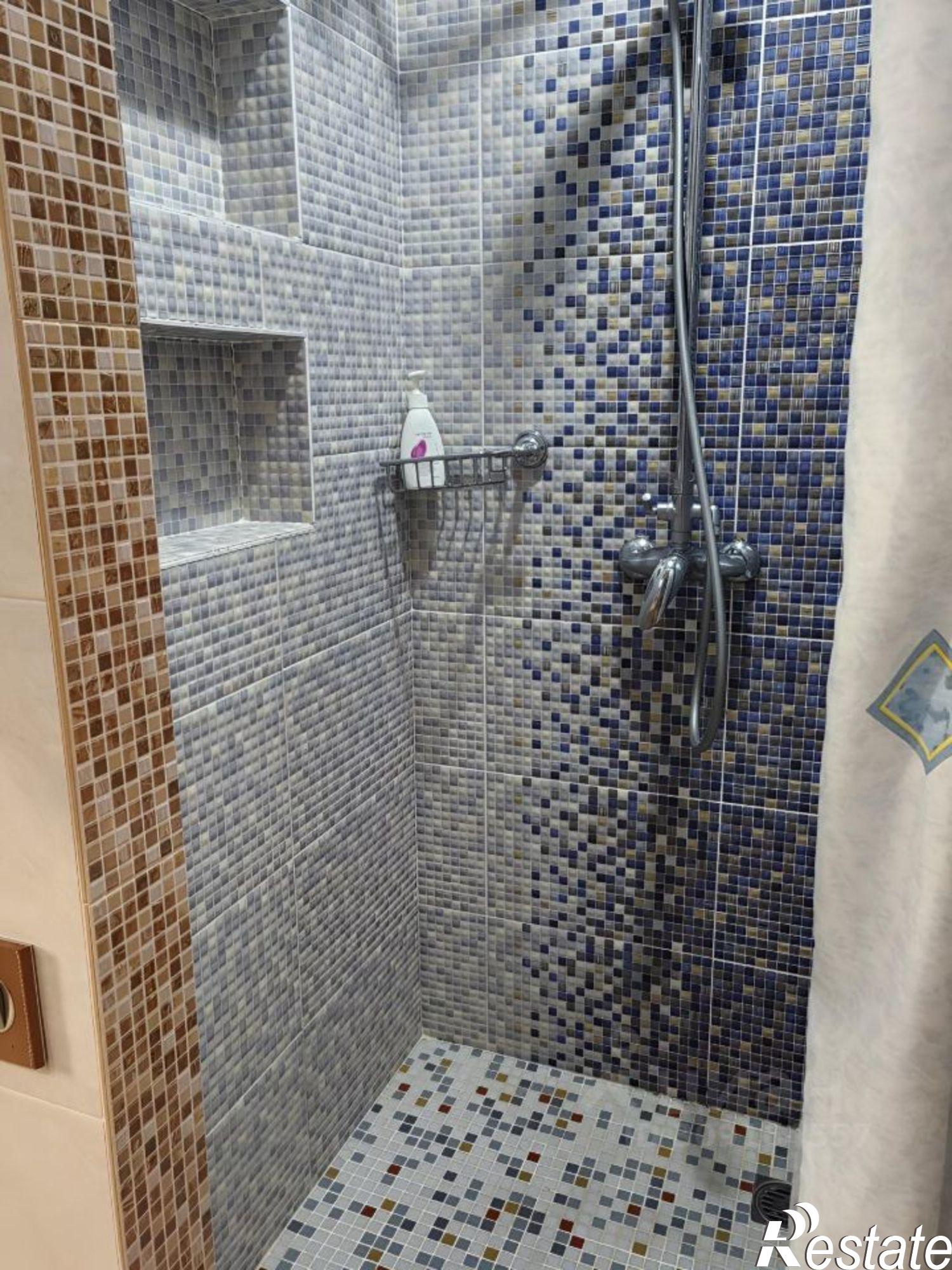 Сдать квартиру за 42 000 рублей на городской округ Сочи