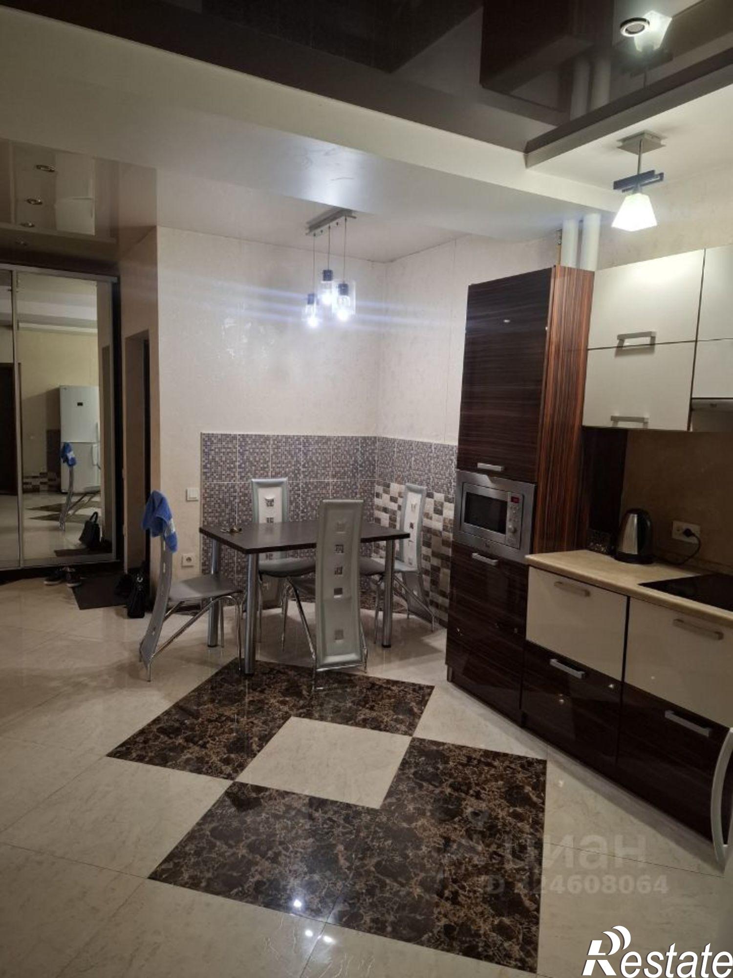 Сдать квартиру за 45 000 рублей на Сочи, улица Просвещения, 84