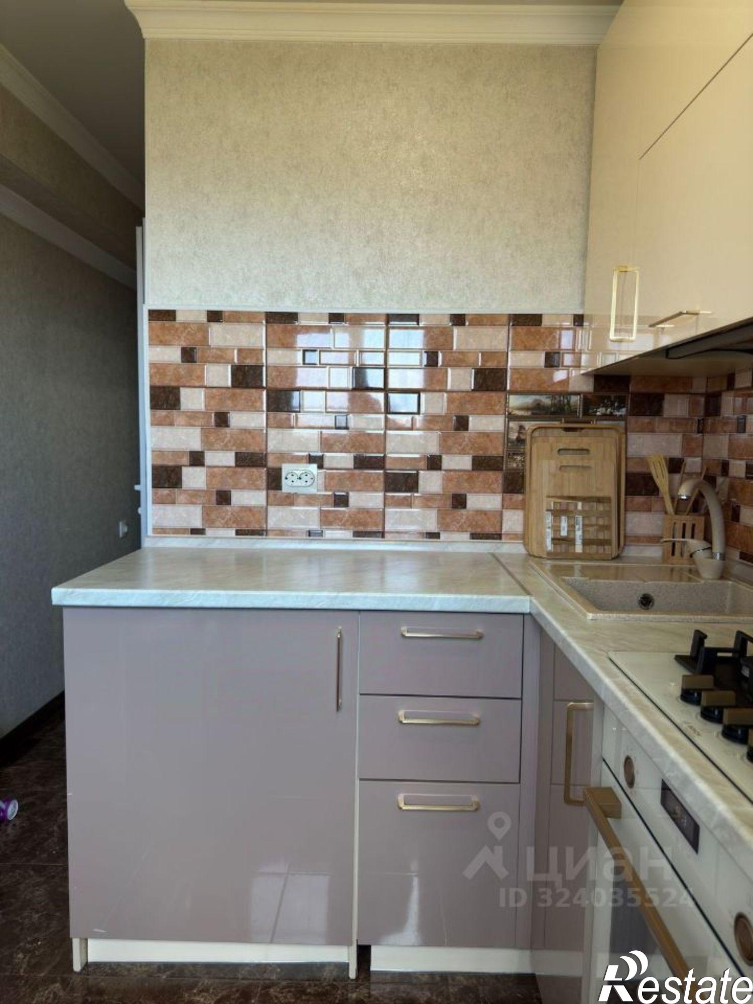 Сдать квартиру за 38 000 рублей на Сочи, улица Макаренко, 22