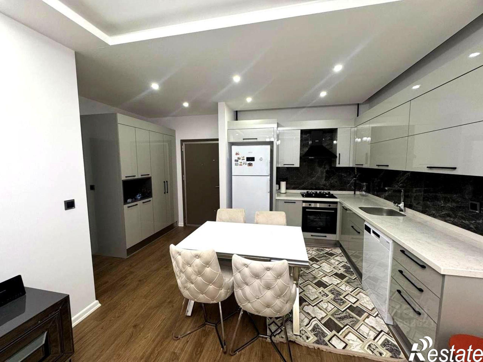 Купить квартиру за 19 000 000 рублей на Сочи, Сириус пгт