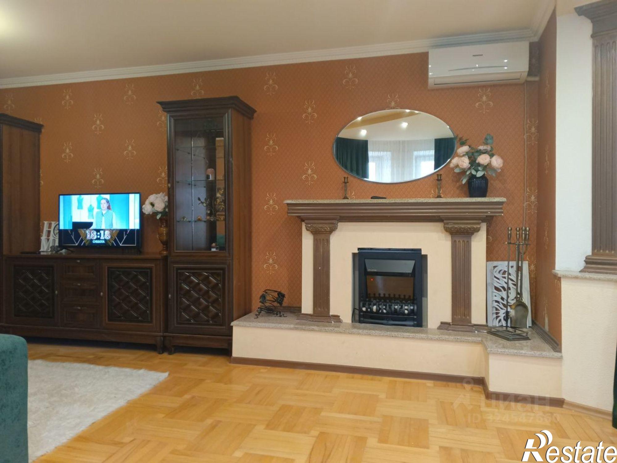 Купить квартиру за 13 000 000 рублей на Ейский район, Ейск г., Мичурина ул.