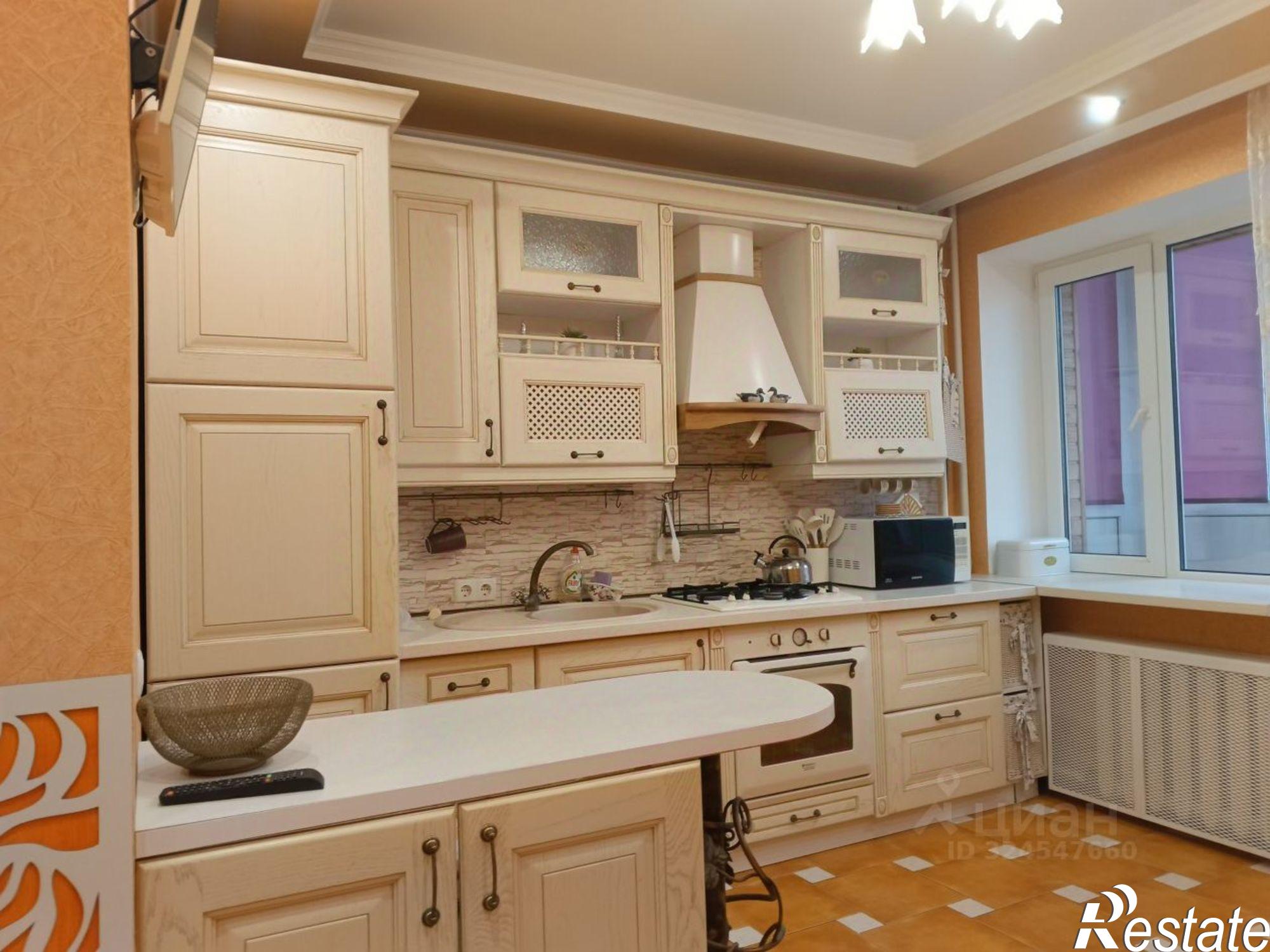 Купить квартиру за 13 000 000 рублей на Ейский район, Ейск г., Мичурина ул.