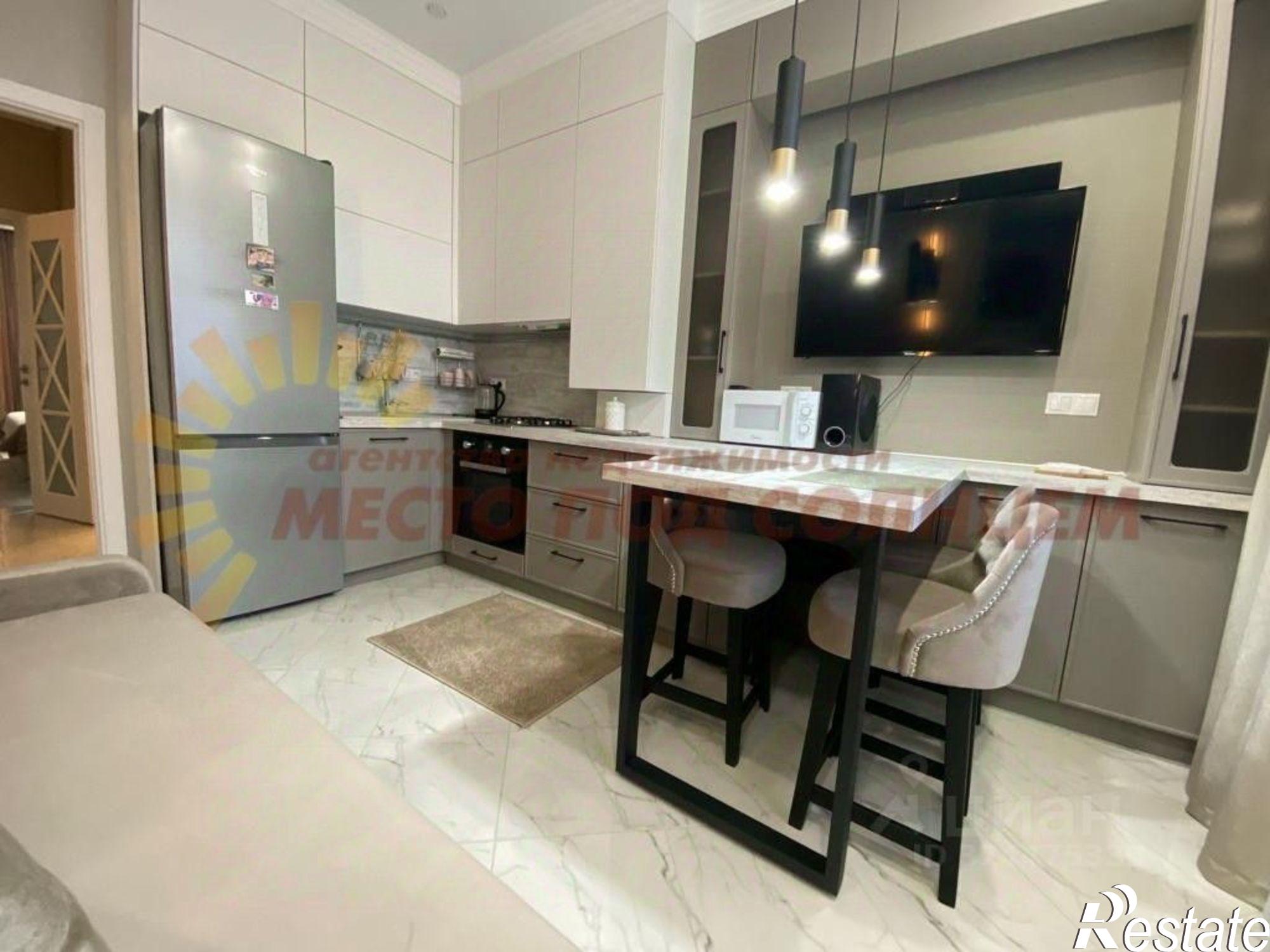 Купить квартиру за 8 000 000 рублей на Ейский район, Ейск г.