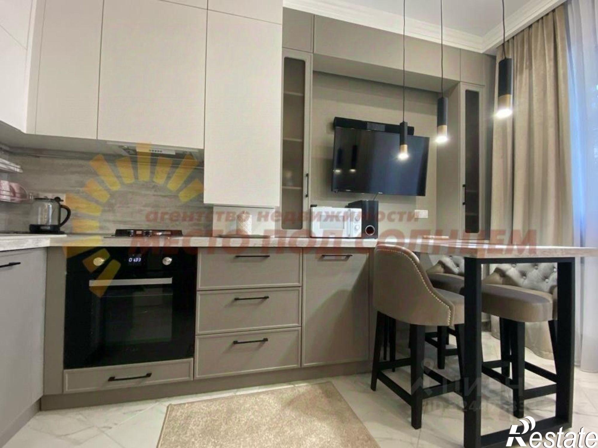 Купить квартиру за 8 000 000 рублей на Ейский район, Ейск г.