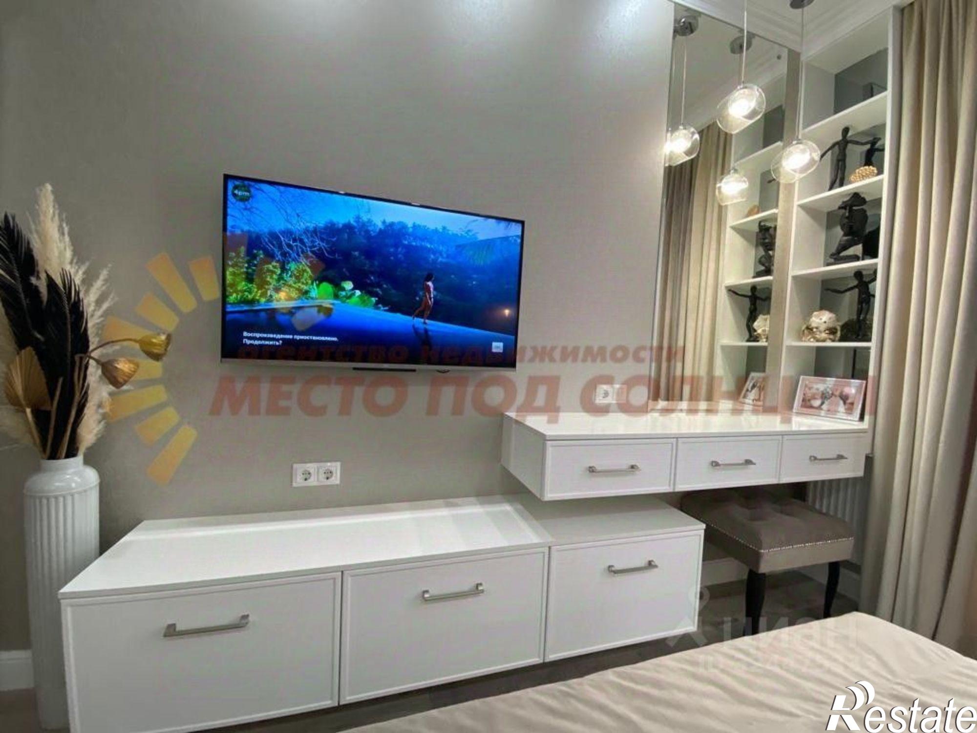 Купить квартиру за 8 000 000 рублей на Ейский район, Ейск г.