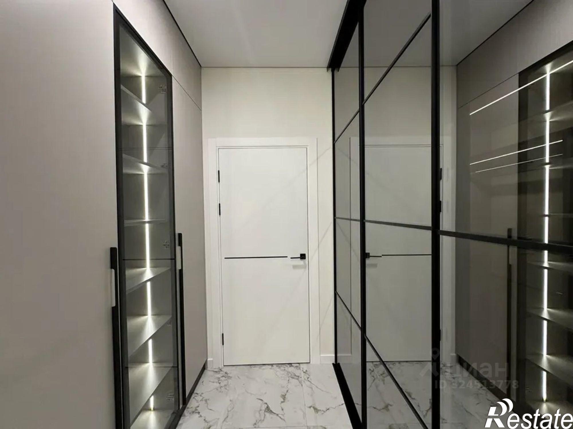 Купить квартиру за 21 300 000 рублей на Цветочная улица, 17/5