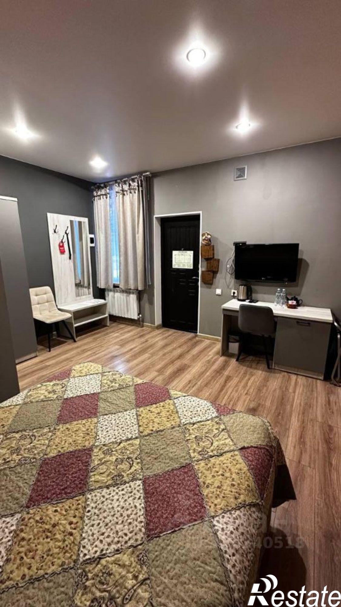 Купить квартиру за 9 900 000 рублей на Заповедная улица, 56А