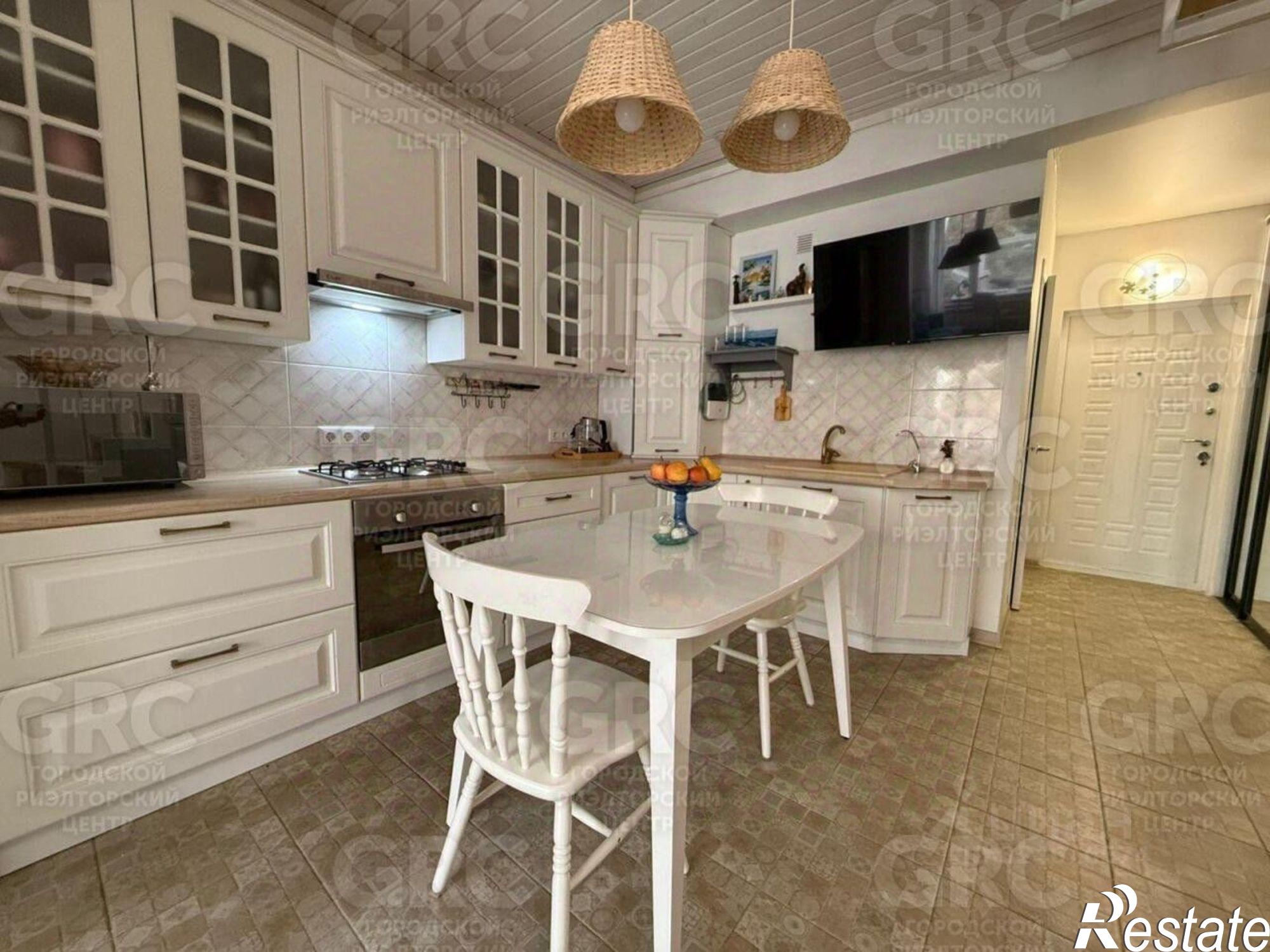 Купить квартиру за 15 000 000 рублей на Сочи, жилой район Хоста