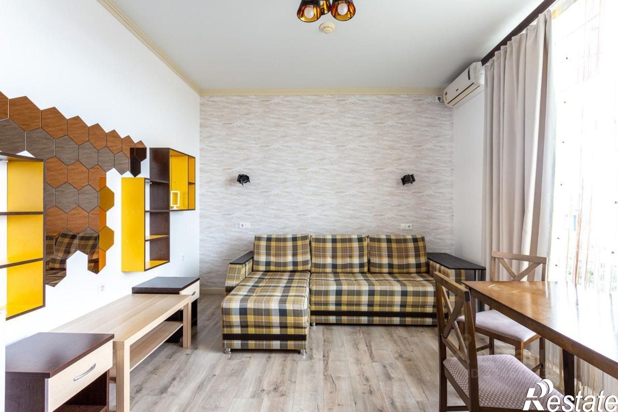 Купить квартиру за 42 000 000 рублей на Сочи, Сириус пгт