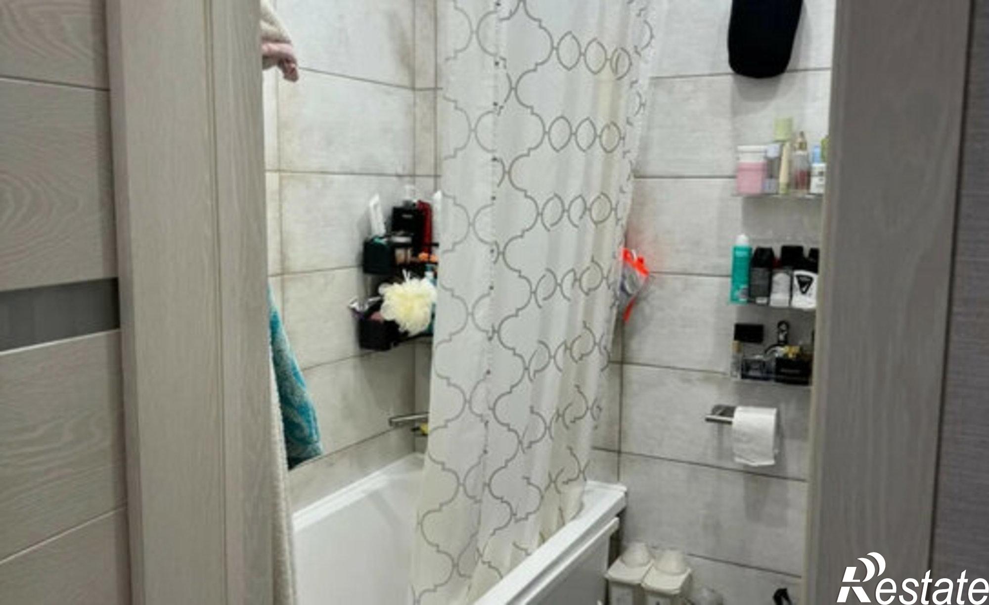 Купить квартиру за 7 800 000 рублей на Краснодар, улица Цезаря Куникова, 18лит4